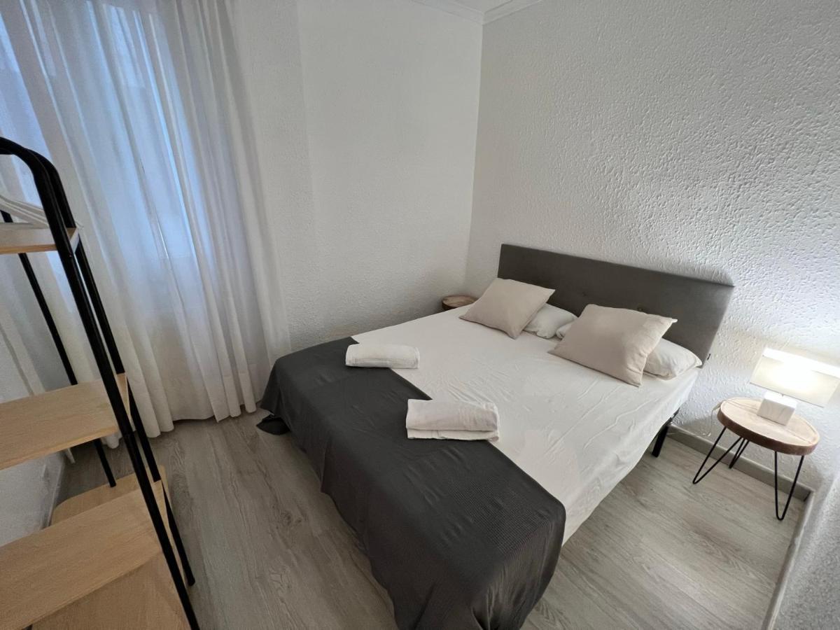Apartamenticos La Paz I Saragossa Zewnętrze zdjęcie