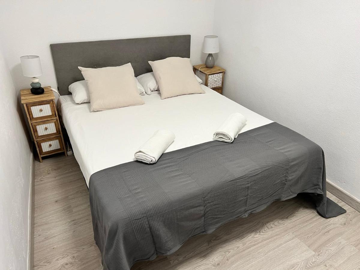 Apartamenticos La Paz I Saragossa Zewnętrze zdjęcie